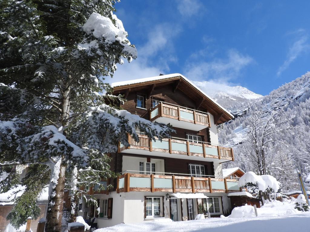 Haus Alpenperle Apartment Saas-Almagell Exterior photo