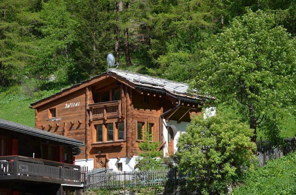 Haus Alpenperle Apartment Saas-Almagell Exterior photo